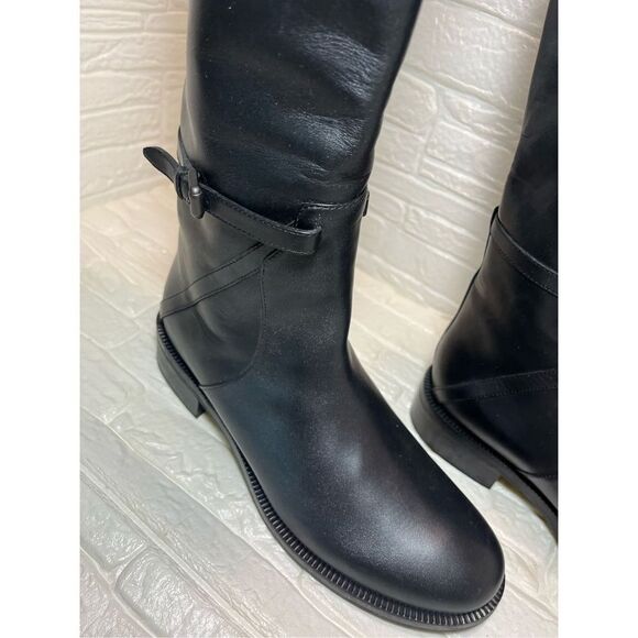 BOTTEGA VENETA Leather Riding Boots In Black - Picture 4 of 10